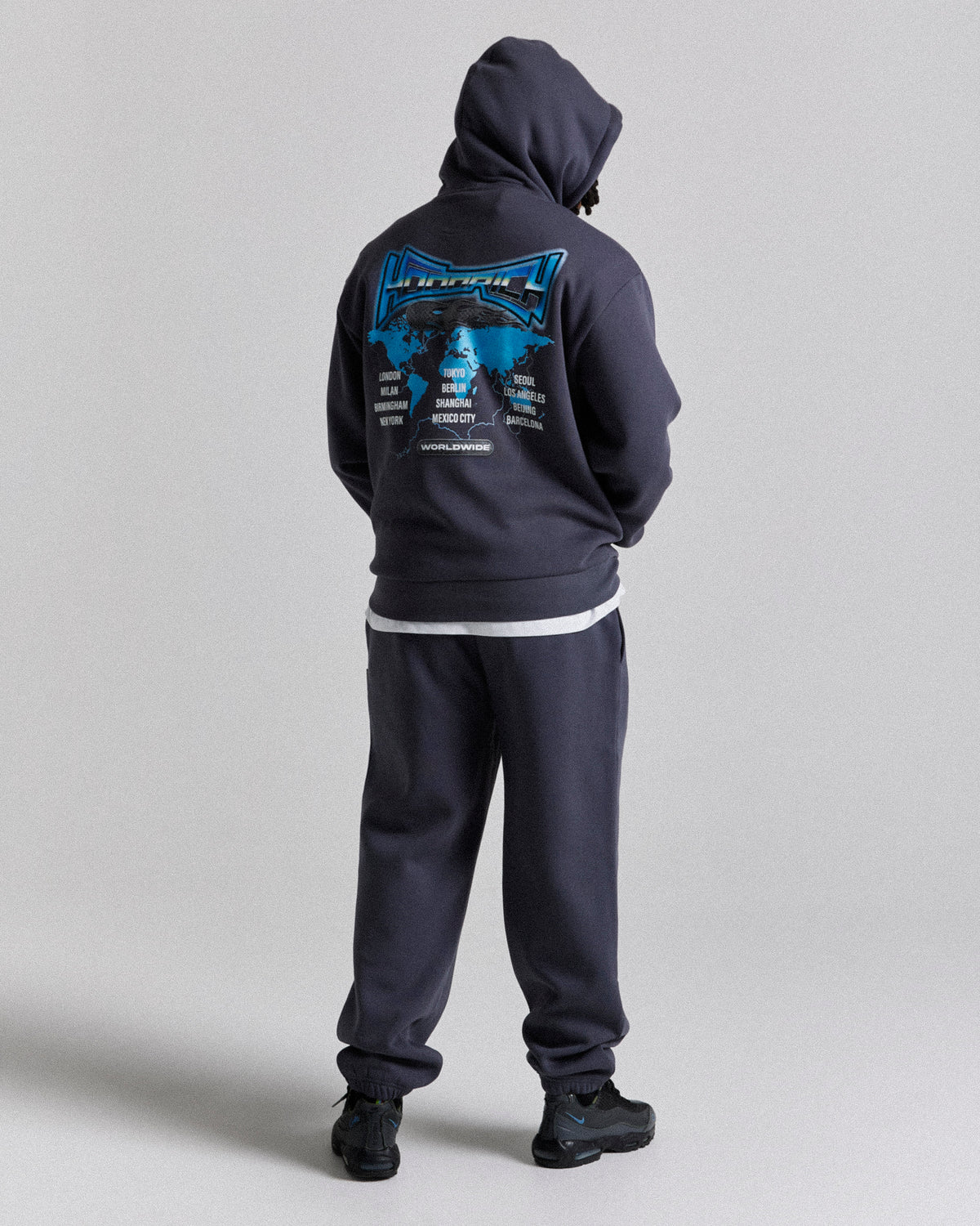 Worldwide Oversized Jogger - Blue/White