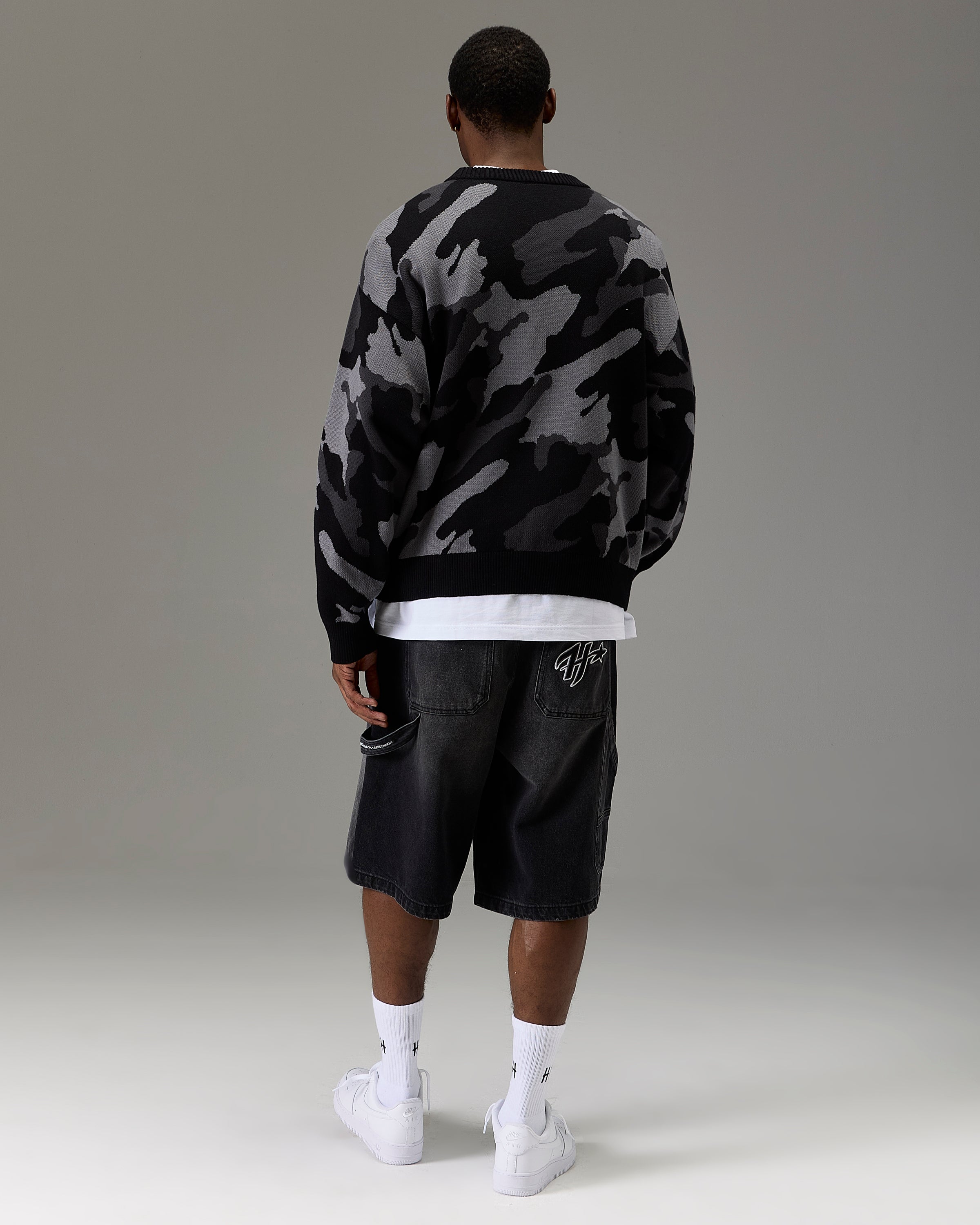 The Winner's Circle Knitwear Sweater - Black/Camo