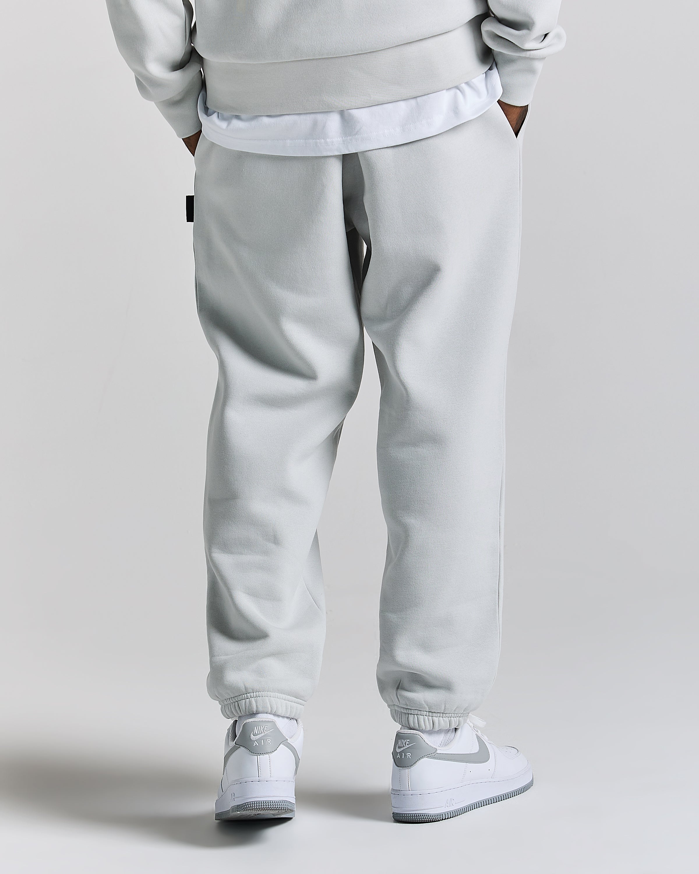 Noir Oversized Jogger - Light Grey/Black