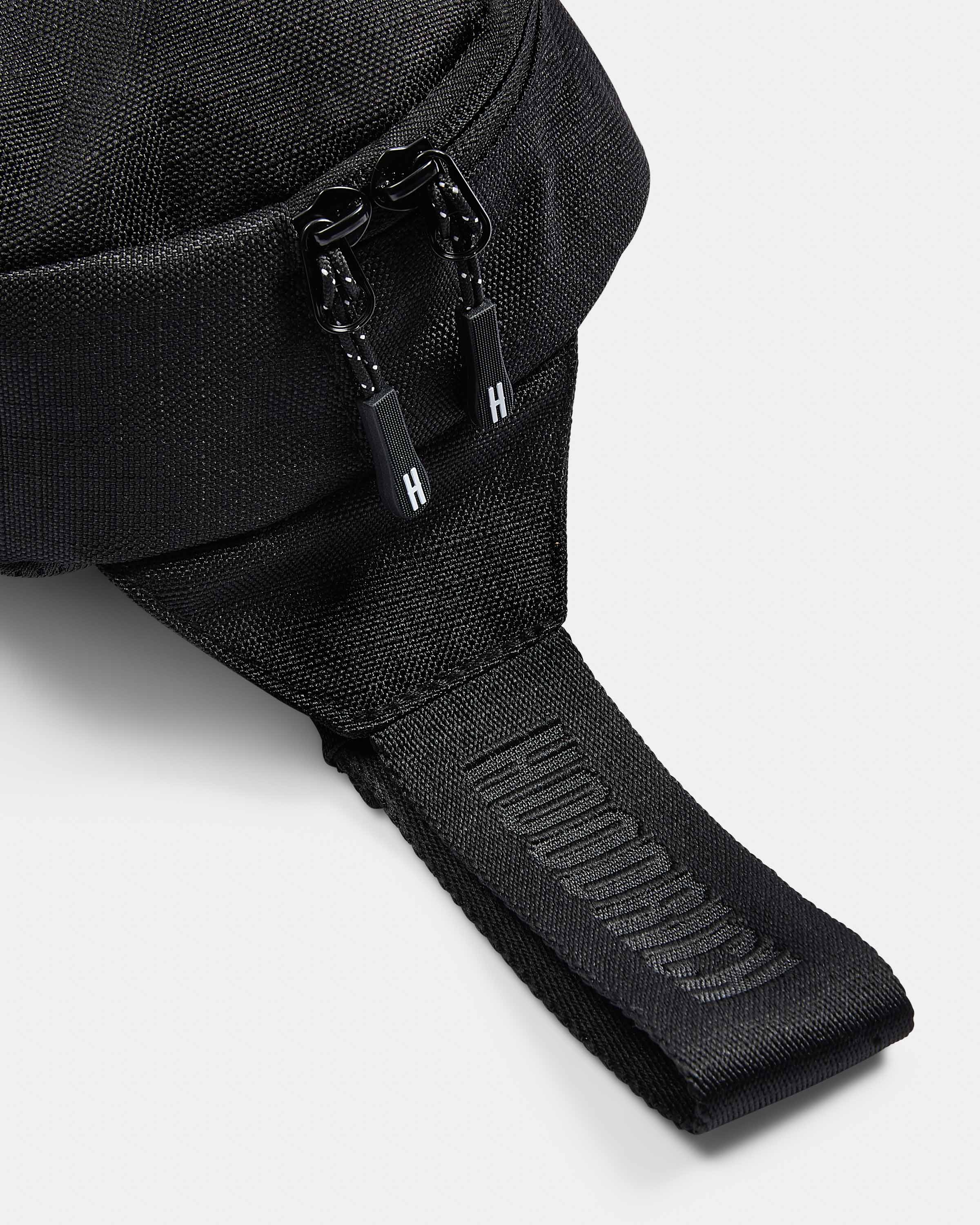 Shade Cross Body Bag - Black/Reflective
