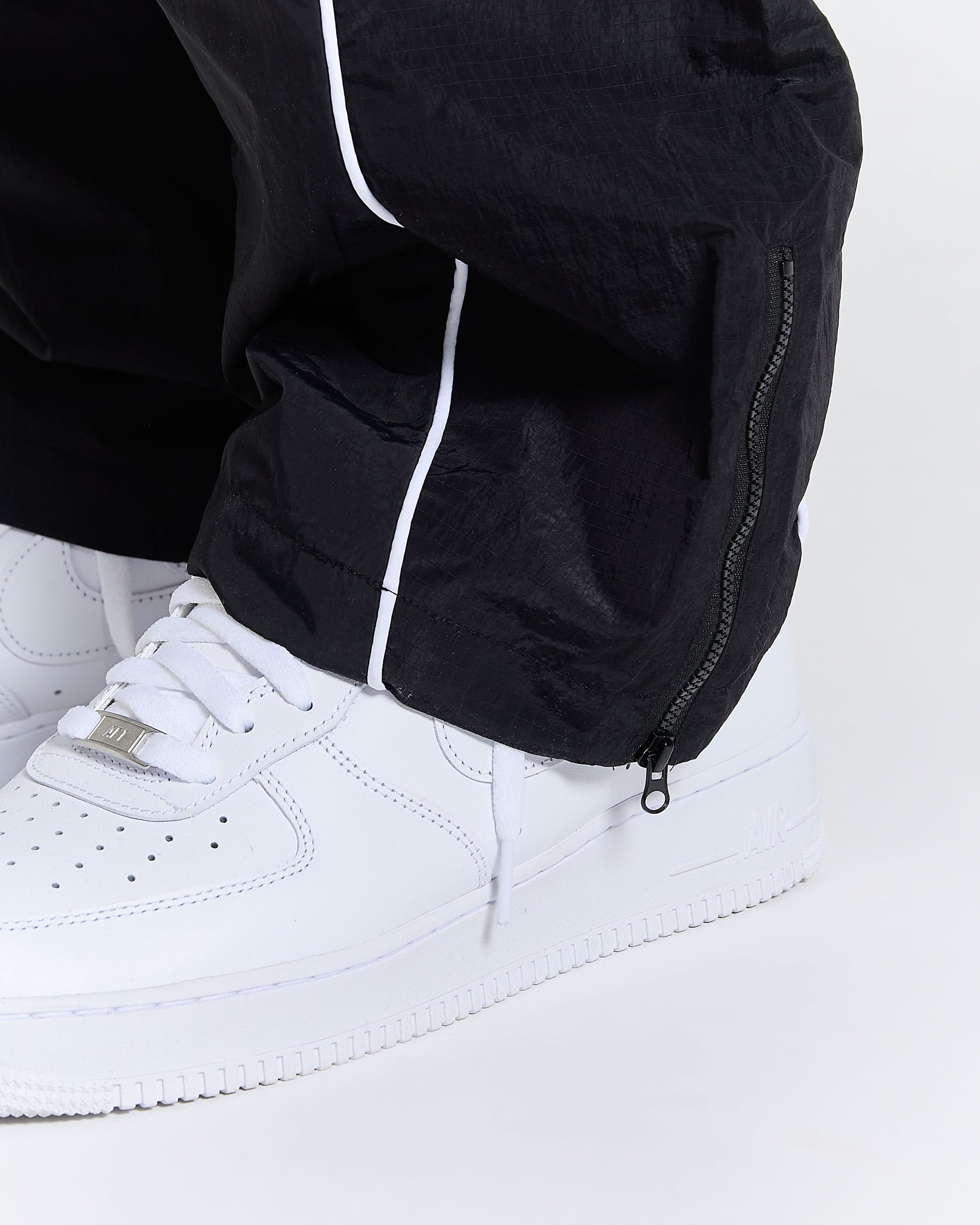 Chaser H Panel Track Pants - Black