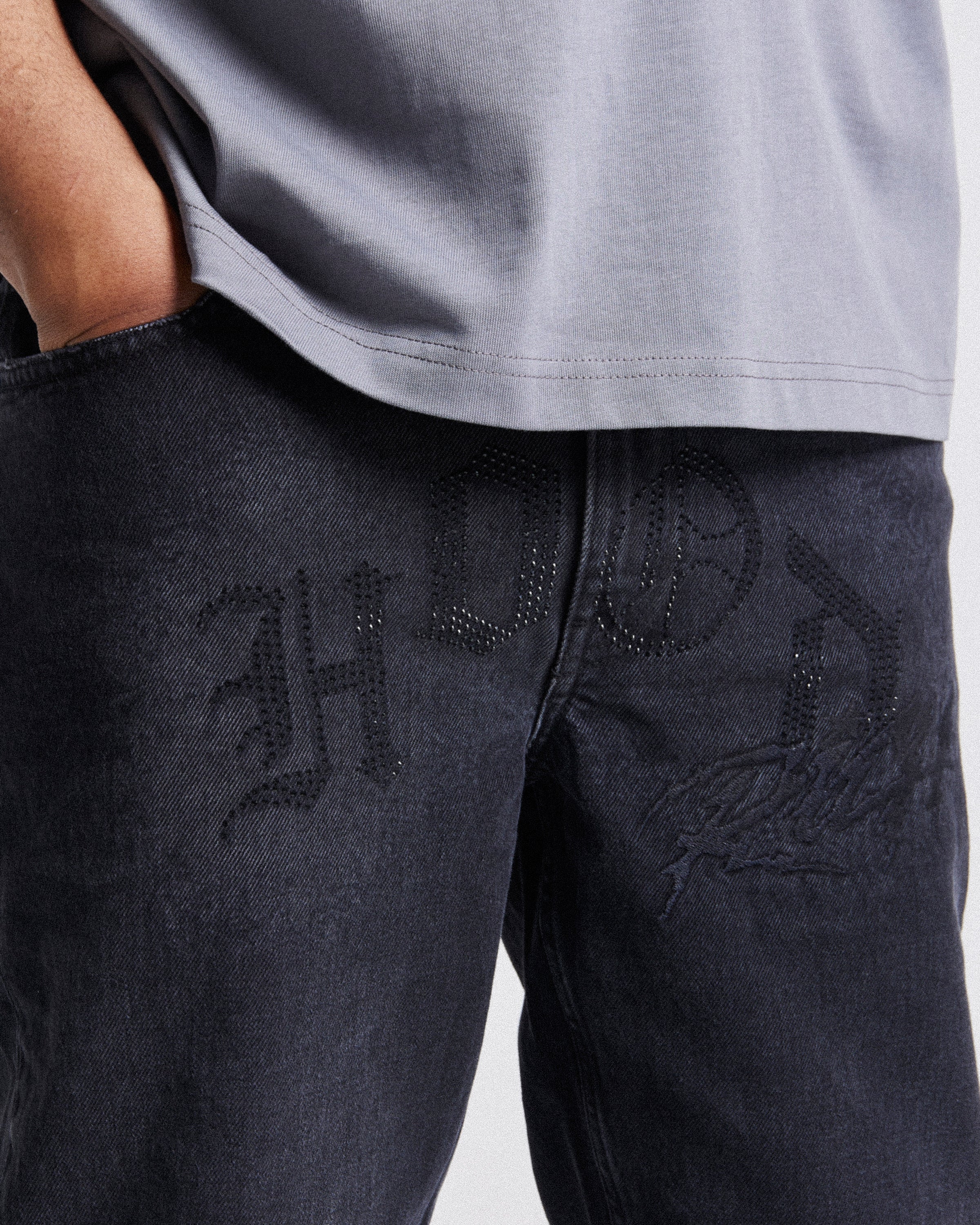 Iron Denim Jeans - Washed Black
