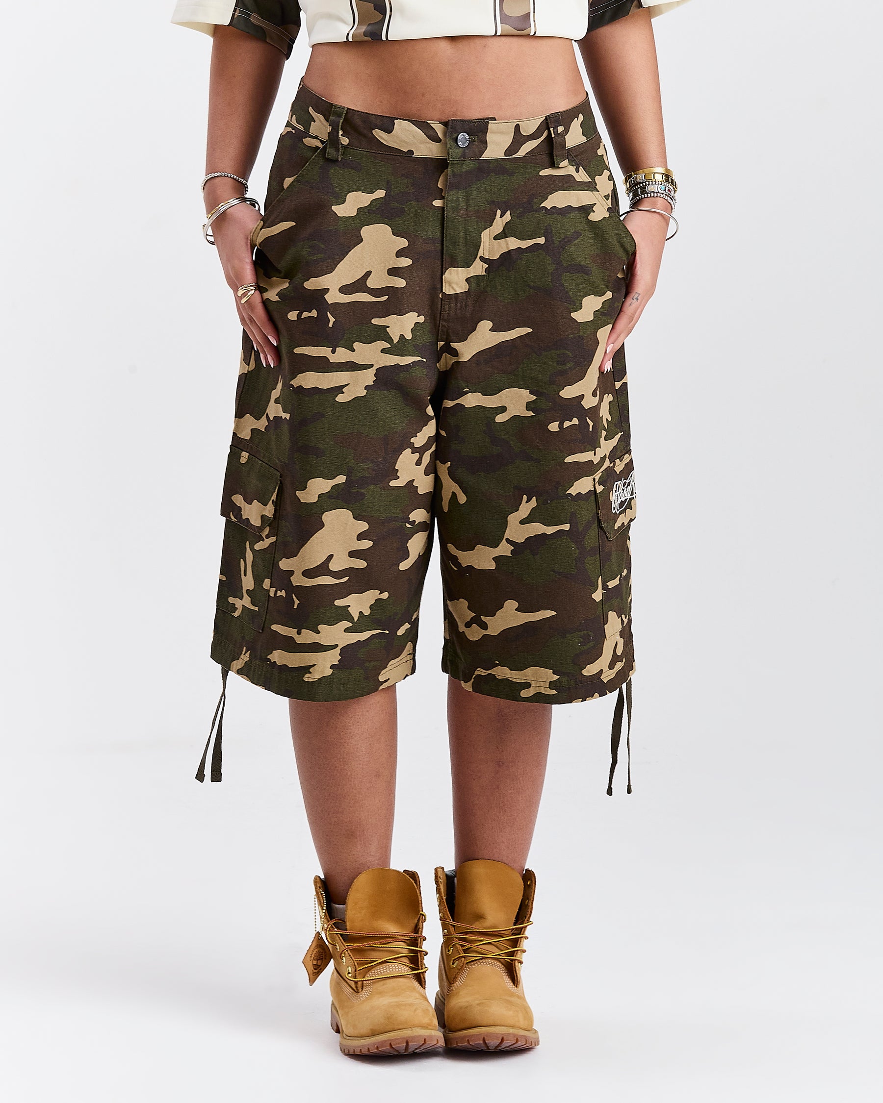 Field Oversized Cargo Woven Jort - Camo
