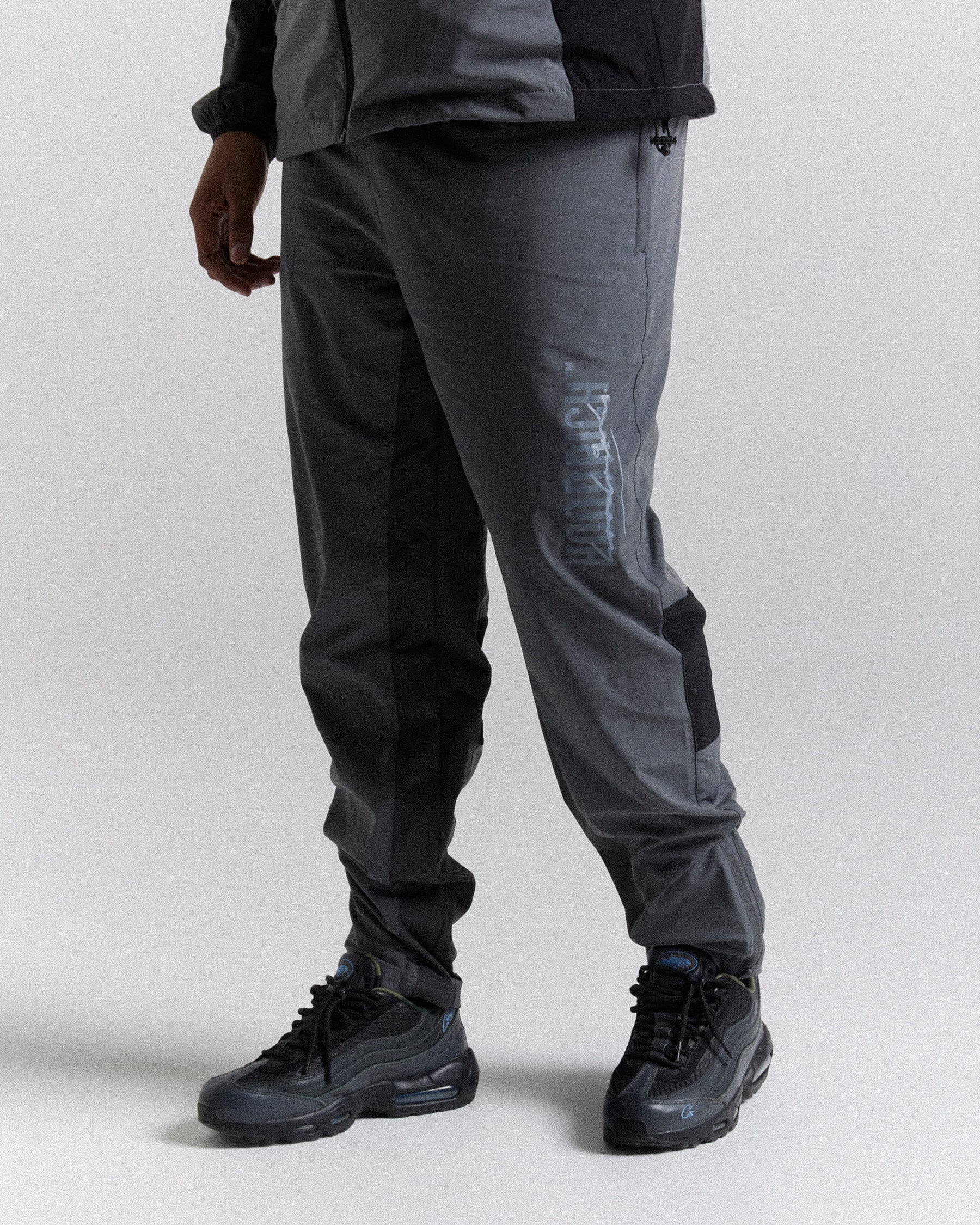 Momentum Woven Pant - Grey