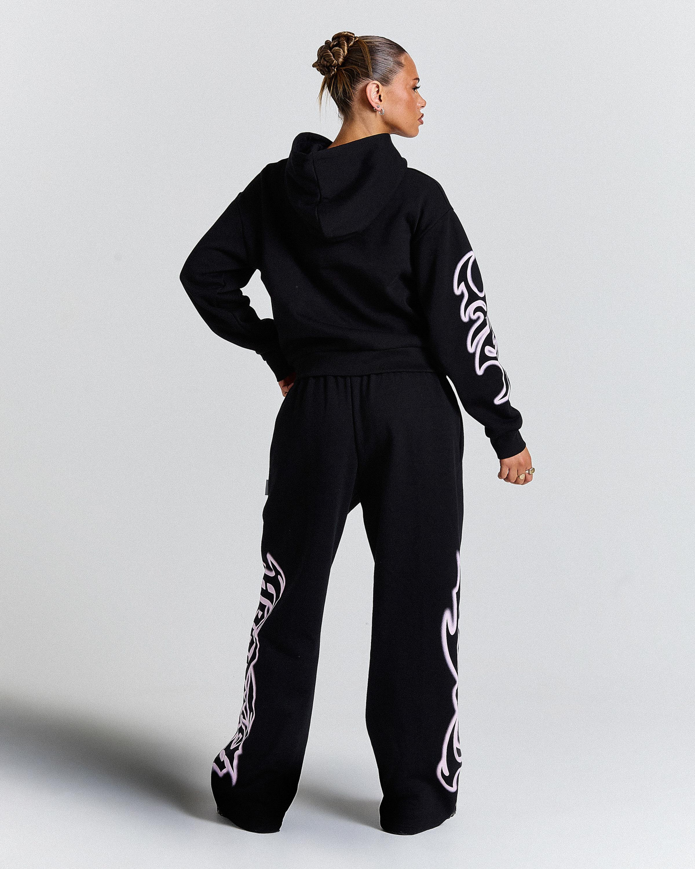 Asha Mid Length Zip Hoodie - Black/Pink