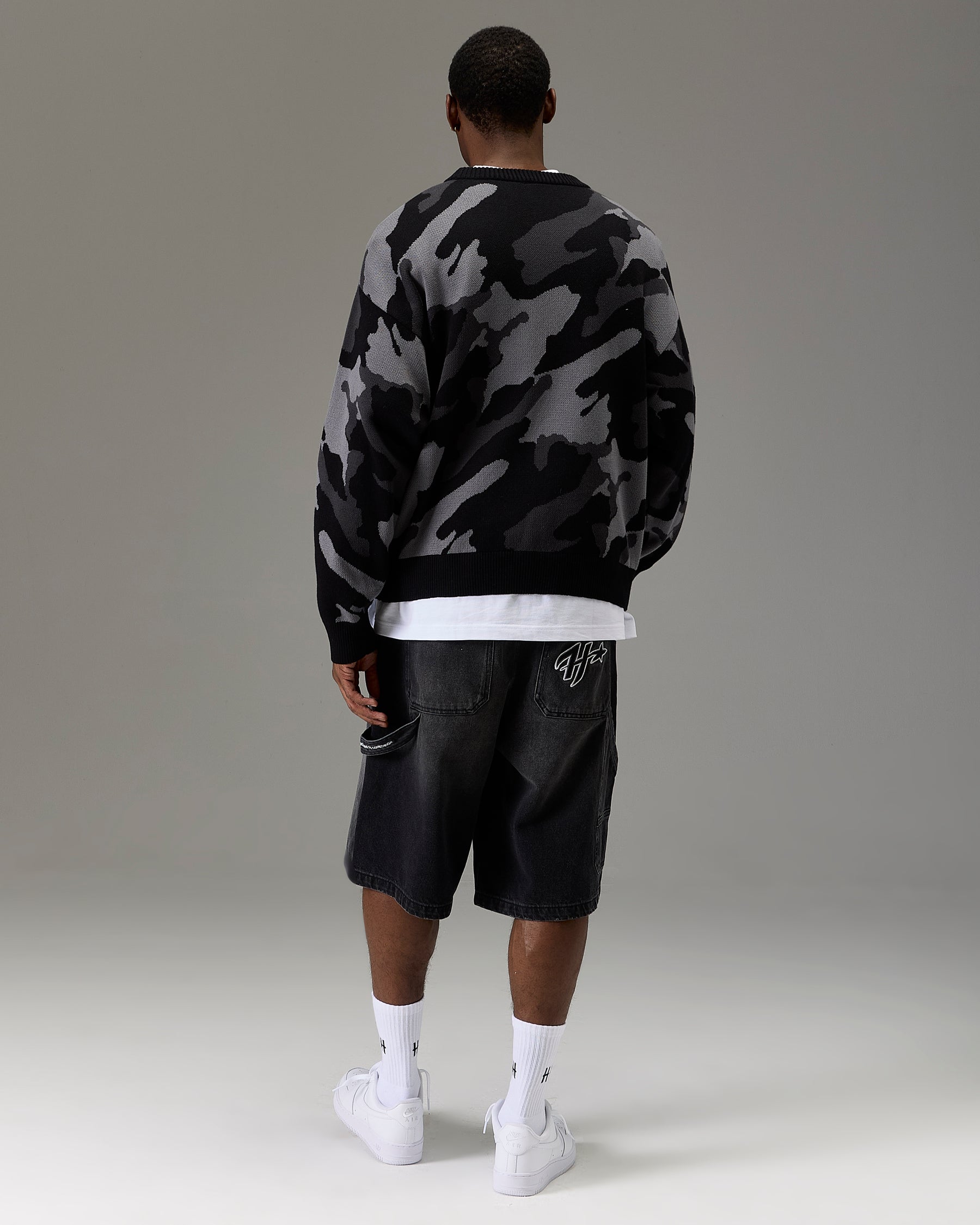 The Winner's Circle Knitwear Sweater - Black/Camo