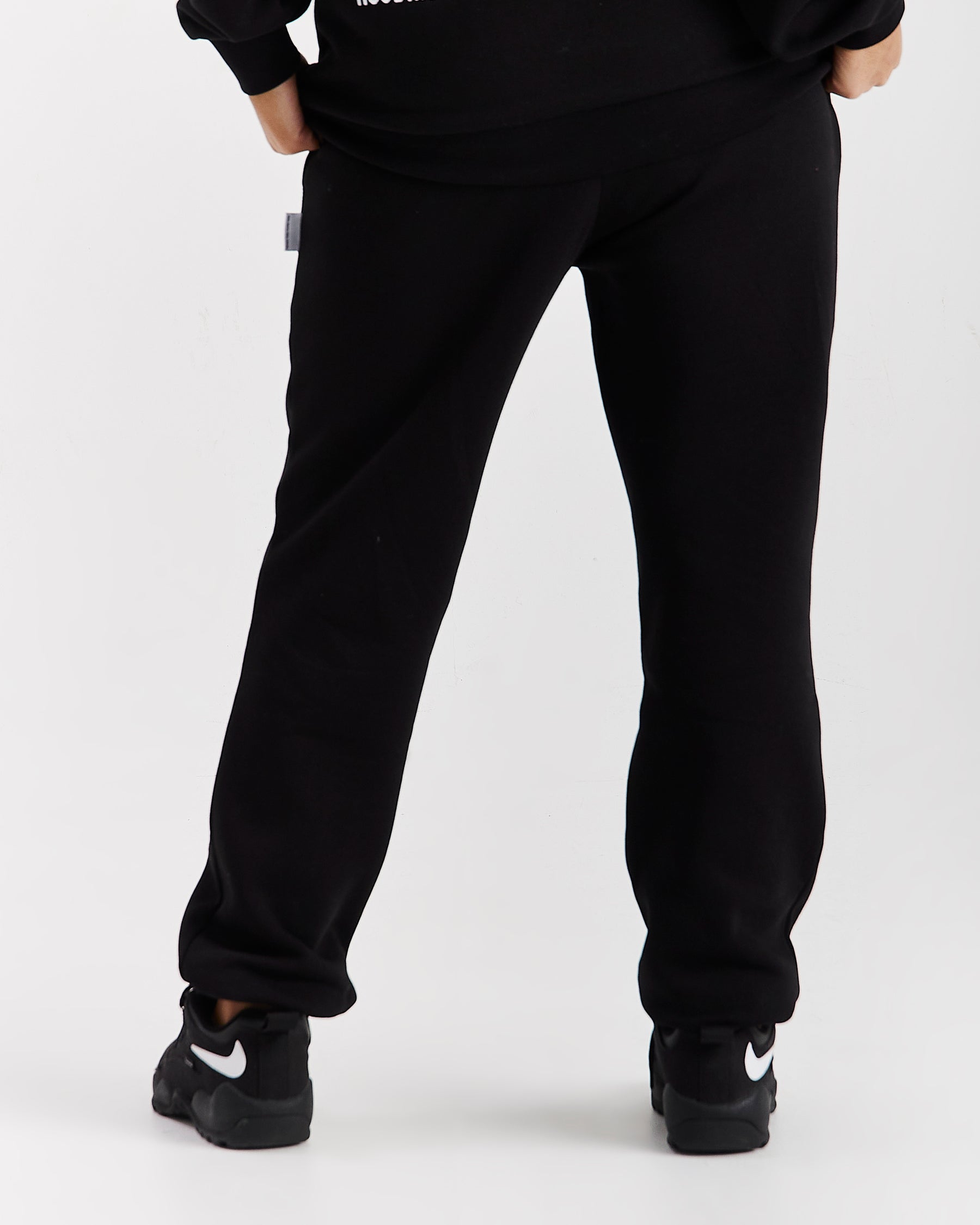 Flex Joggers - Black/White