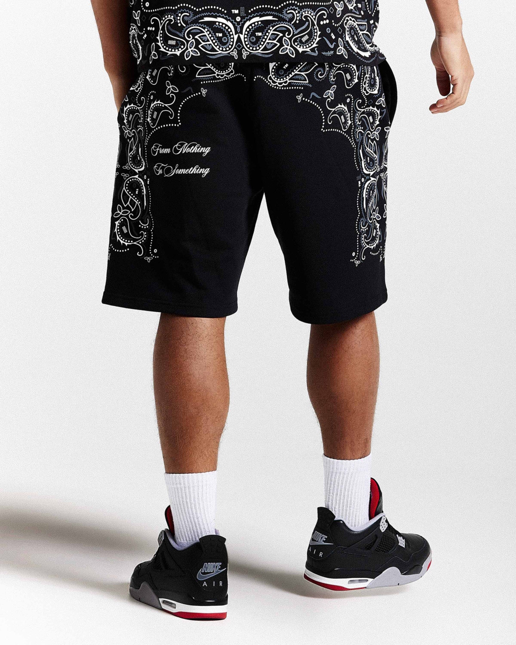 Motif Oversized Shorts - Black/White/Grey