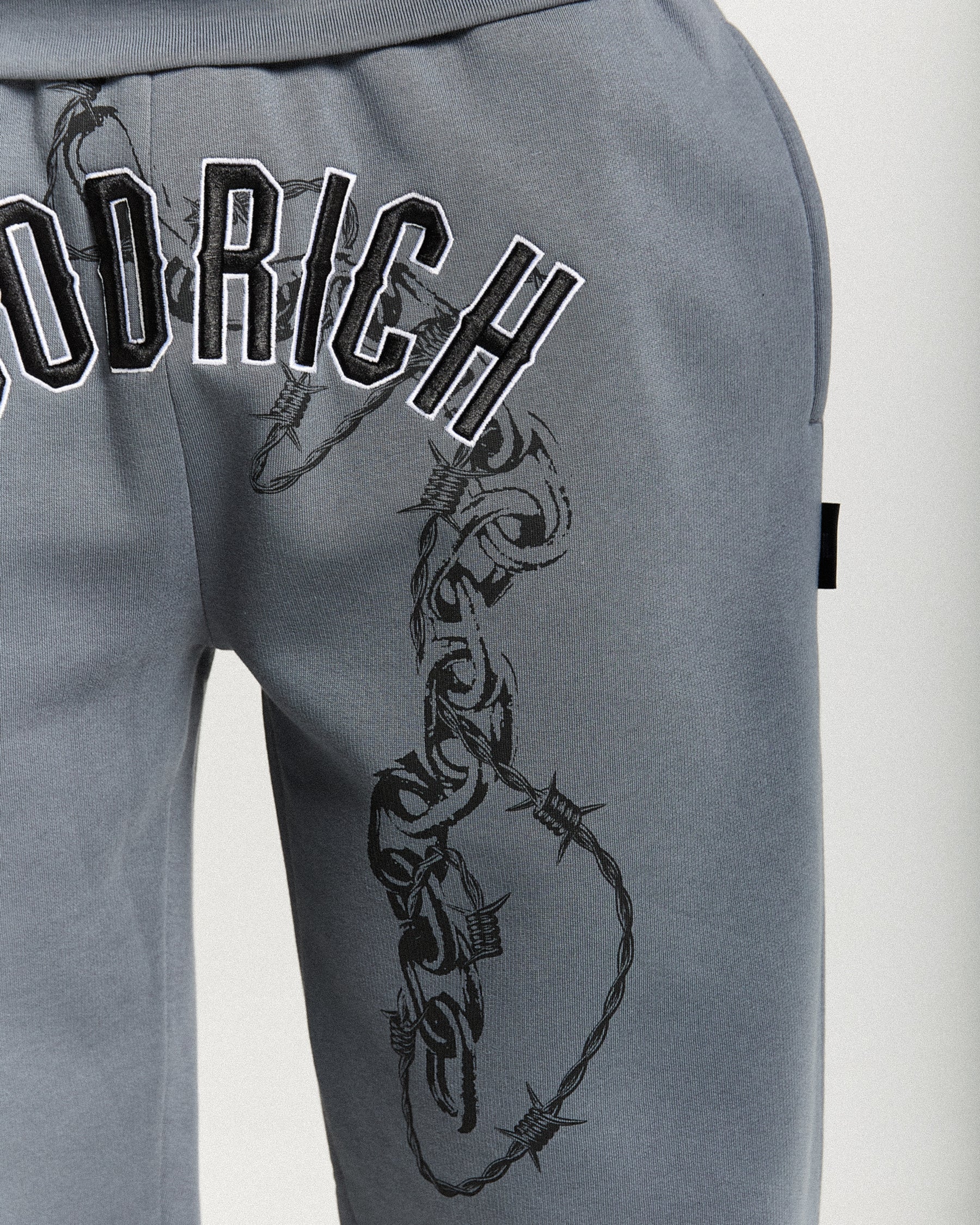 Guepard Oversized Joggers - Grey/Black/White