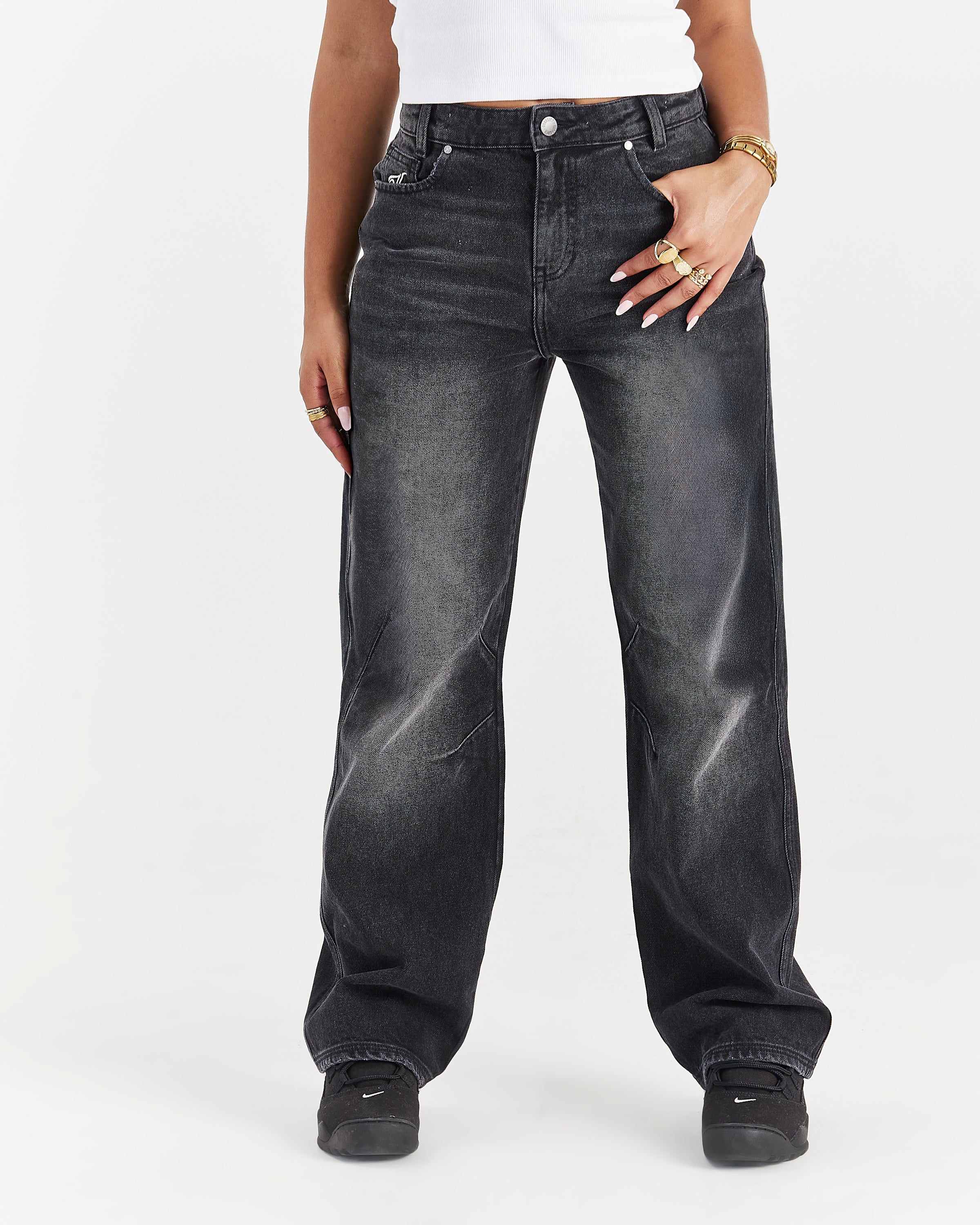 パンツ unmapped Washed out script jeans Script Wide Leg Jeans - Black Wash