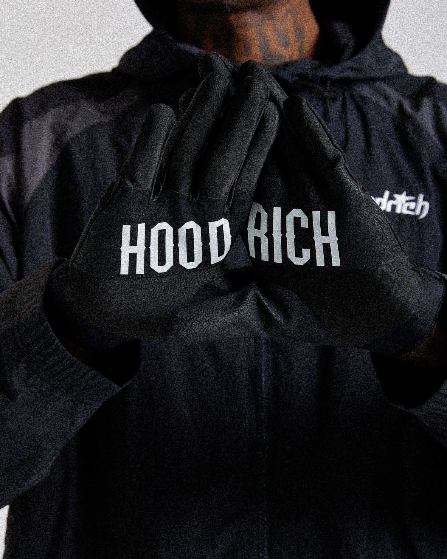 Percept Gloves - Black/White